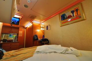 cabin 6237 with 3rd bed and 2 joined beds