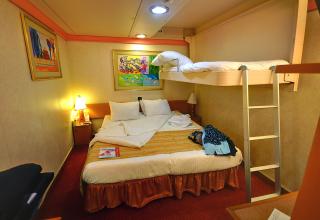 cabin 6237 with 3rd bed and 2 joined beds