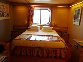 romm 1002