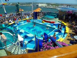 Carnival Dream - Aft Pool