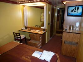 Dressing area and Bar