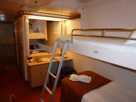 Pullman Bed and ladder for 3rd Person