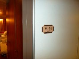 Stateroom V24