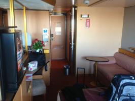 Triumph 1050 cabin